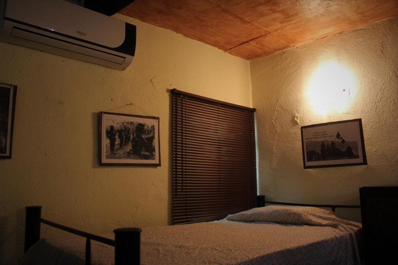 לינה וארוחת בוקר Tuxtla Gutiérrez La Casa Del Jardin מראה חיצוני תמונה
